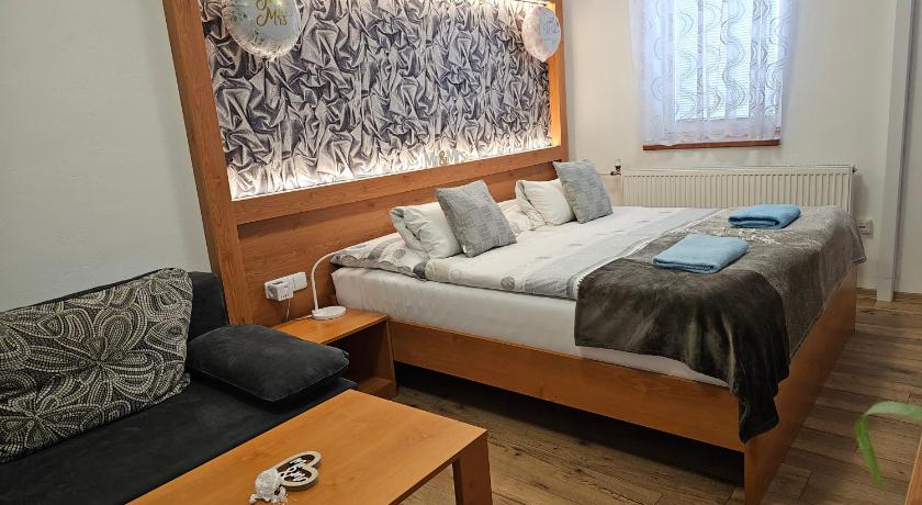Image of Double or Twin Room 7