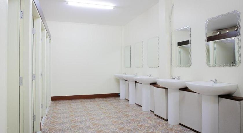 Image of Bunk Bed in Mixed Dormitory Room 3