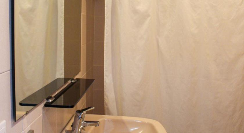 Image of One-Bedroom Apartment (2 Adults + 2 Children) 9