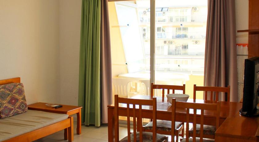 Image of One-Bedroom Standard Apartment 6
