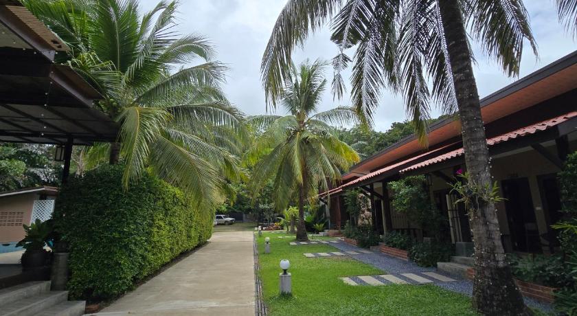 Baan Suan Rim Klong Resort - image 26
