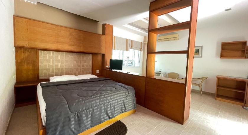 Image of Deluxe Room 0