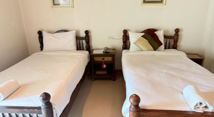 Image of Executive Suite 8