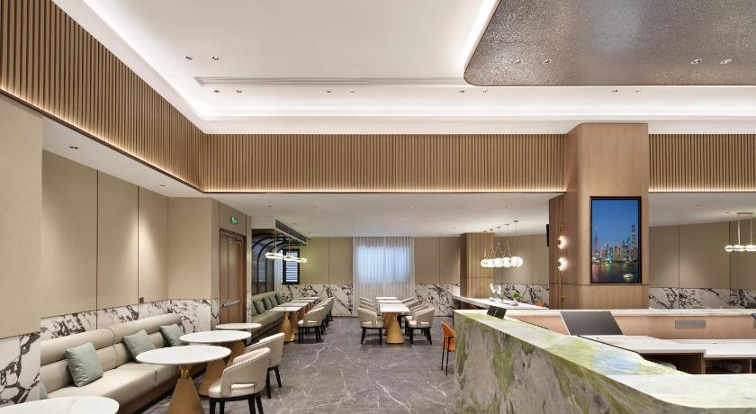 Jinglai Hotel Bushe - Shanghai On the Bund - image 2