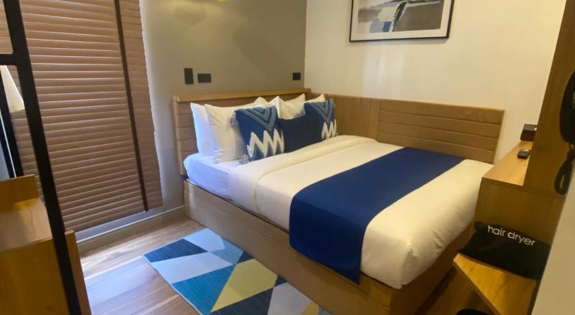 V Boutique Hotel Boracay - image 25