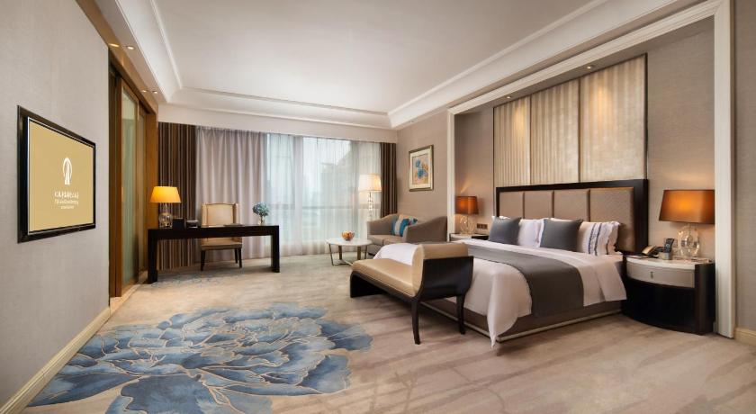 YM Gold Olives Harmony International Hotel - image 4