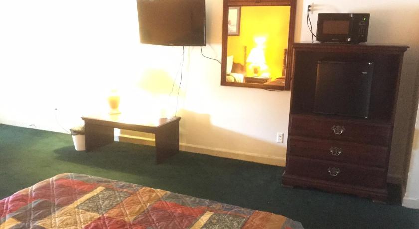 Budget inn photo