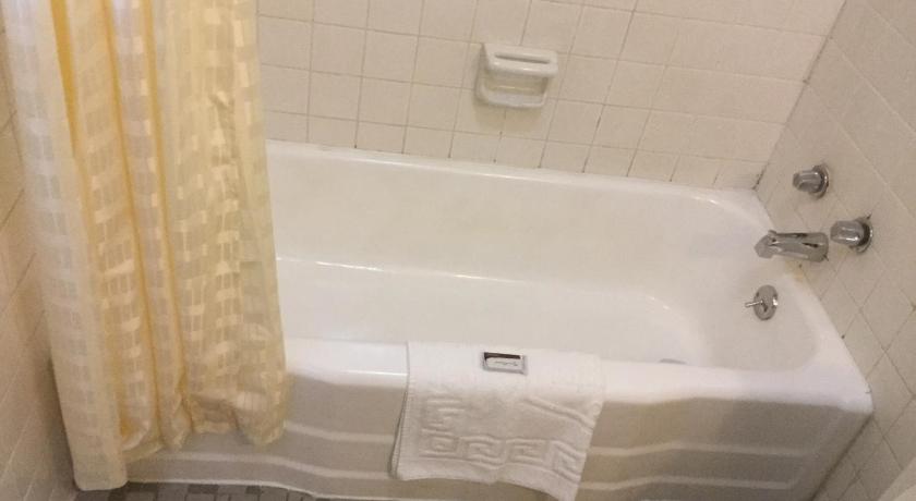 Budget inn photo