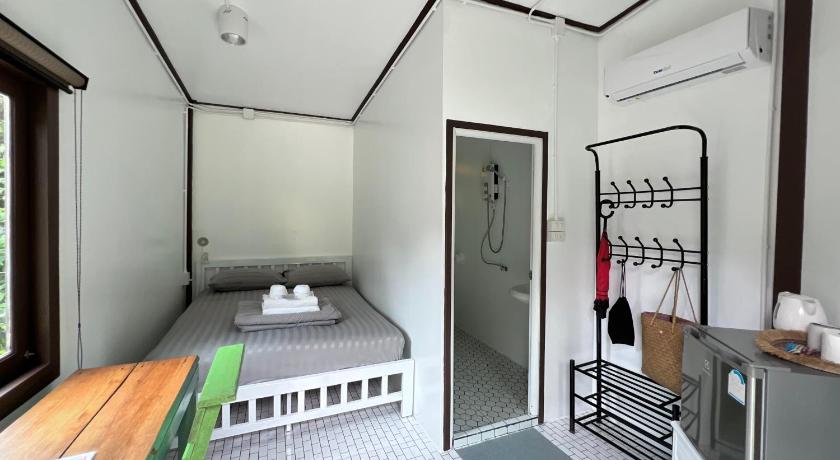 Image of One-Bedroom Bungalow 0