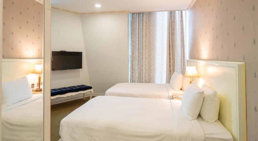 Image of Presidential Suite 10