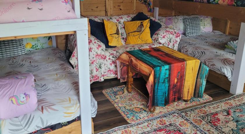 Shannon Estuary Glamping Budget-Sustainable-Biodiversity Habitat--Rustic-Countryside Holiday Accommo