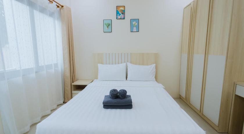 素辇 The Rich Hotel 3星级 酒店 外观