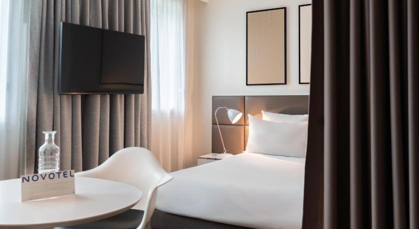 Image of Superior Suite - 1 double bed and 1 double sofa  bed 6