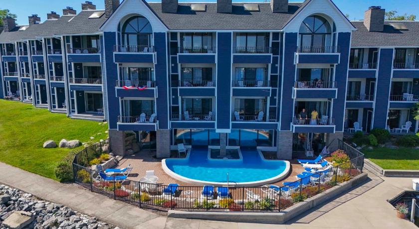 샤를브와 (MI) 343 Edgewater Inn 4성급 숙소 외관
