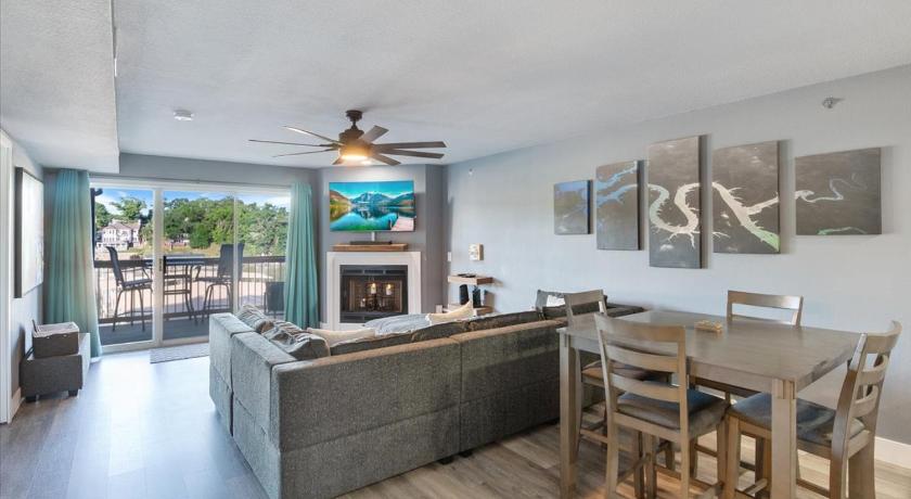오세이지 비치 (MO) Lakeview Condo w/ 2 Pools & Beach - Family Fun Awaits at 21MM 4성급 숙소 로비