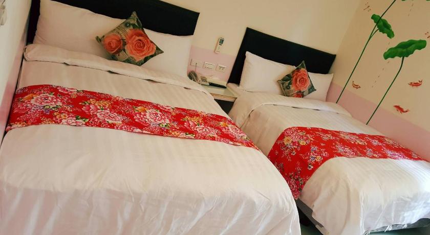 Image of Mini Quadruple Room 3