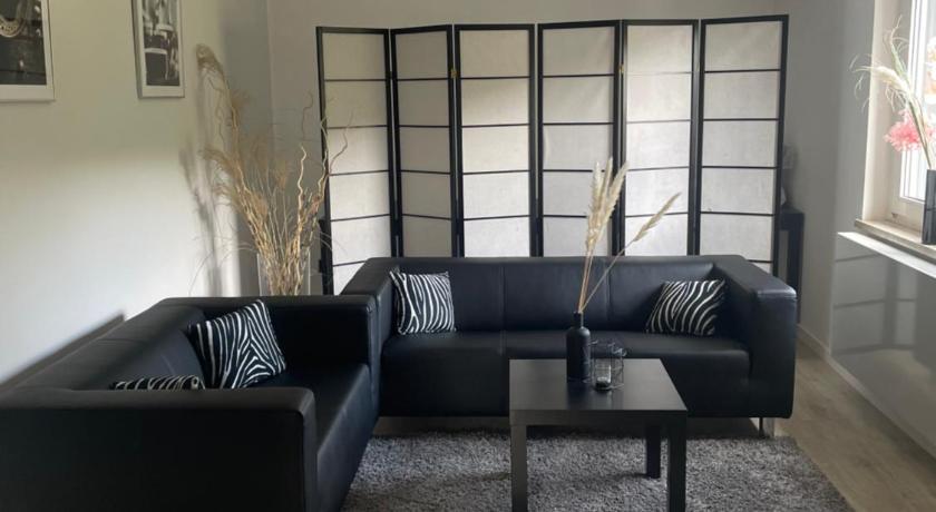 Body Kult Loft - Modernes Appartement mit 2 separaten Schlafzimmern - kostenlose Parkplatze direkt a