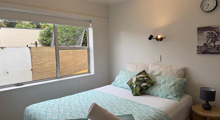 Image of One-Bedroom Apartment - Non-Smoking 3