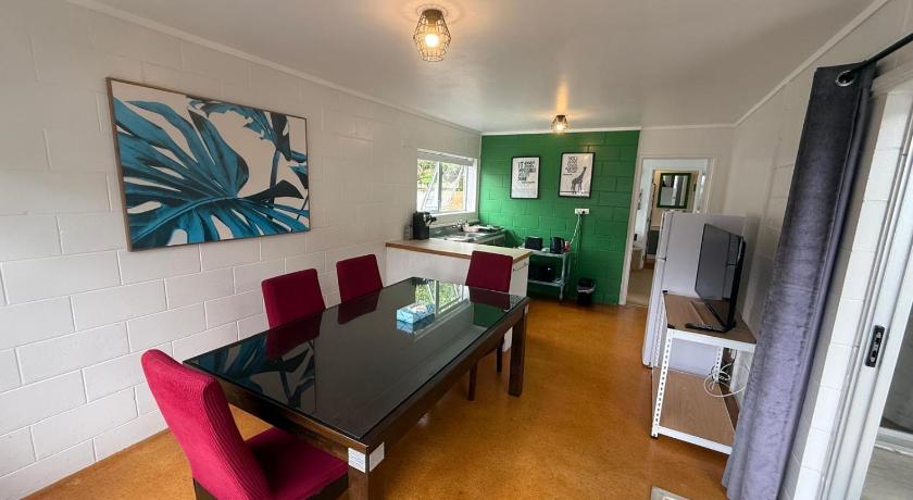 Image of One-Bedroom Apartment - Non-Smoking 2