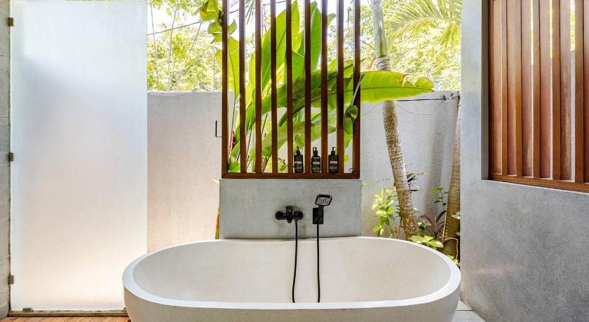 Bali Optima Villas Bingin 4-Star Hotel restaurant