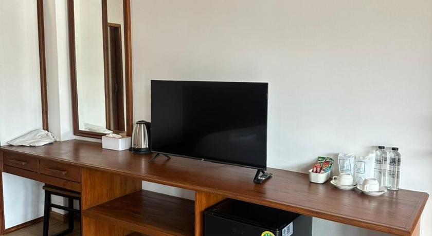 メーホンソン De Hom Hotel Mae Hong Son 3つ星 ホテル レストラン