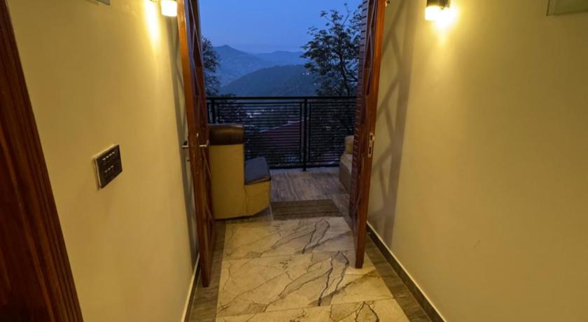 Hotel SecondHome - image 9