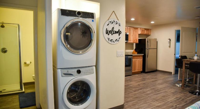 투손 (AZ) APT Style Home 2BR 2BA w Jacuzzi Near Airport 4성급 숙소 부대시설