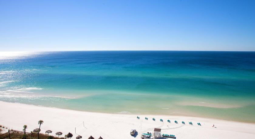 Image of 2 Queen Beds Standard Oceanfront High Floor 14