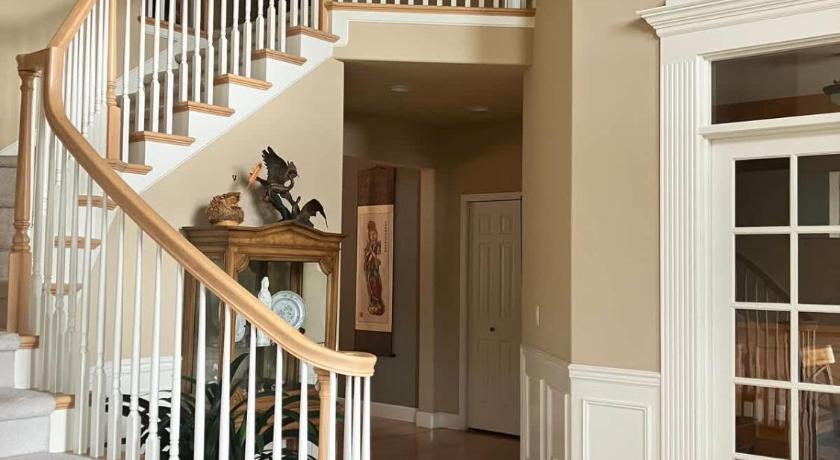 사마미시 1 BR in a Lakeview House Near Redmond DT 4성급 숙소 외관