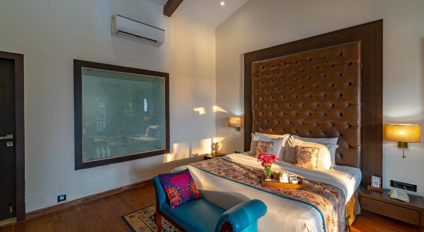 Image of Executive Suite with Balcony (with complimentary Kayaking and 20% off on Massage session) 9