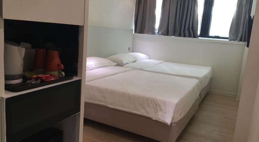Image of Family (2 Double Beds) 0