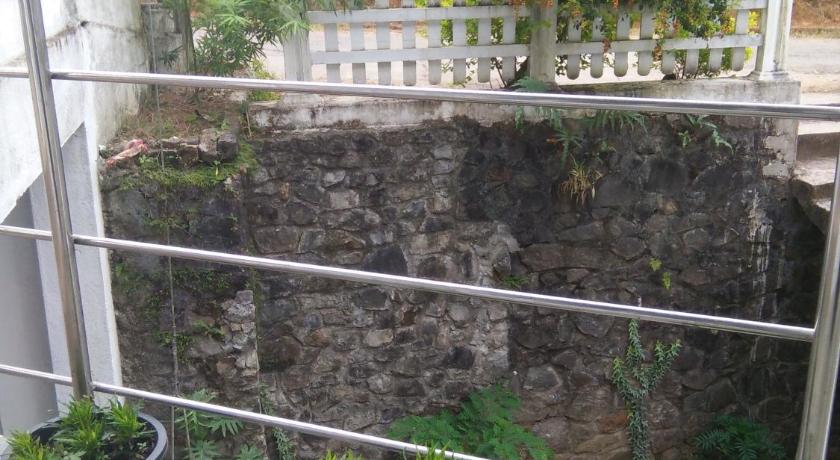 Niwasa House photo