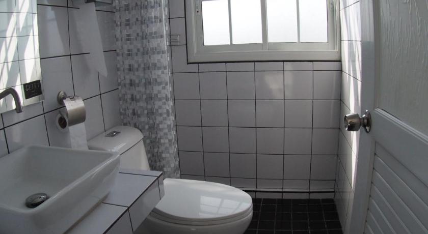 Image of Bed in 4-Bed Mixed Dormitory Room 10