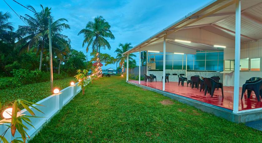 Celestiah Lakeshore Kochi by VOYE HOMES - image 4