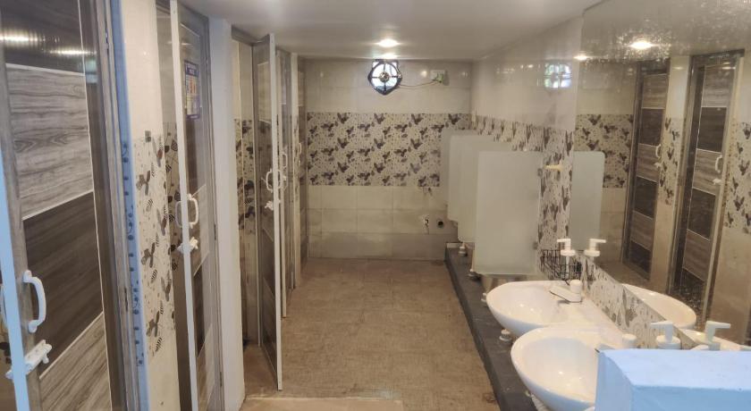 NestIQ Hostel - image 9