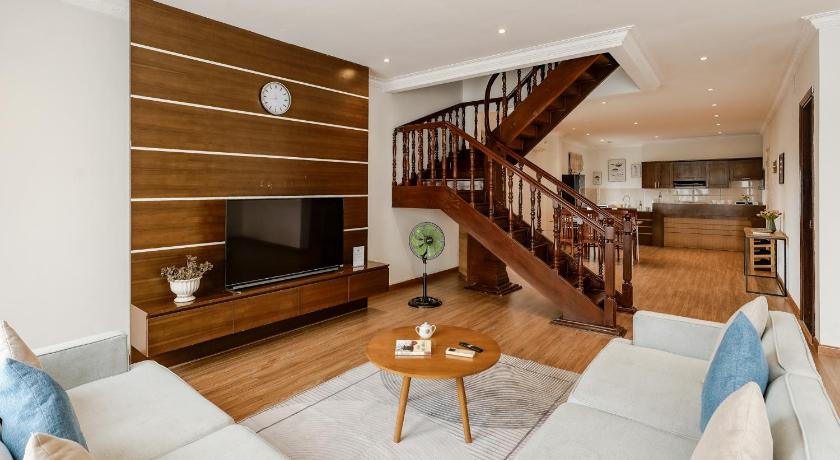 Image of Three-Bedroom Apartment 0