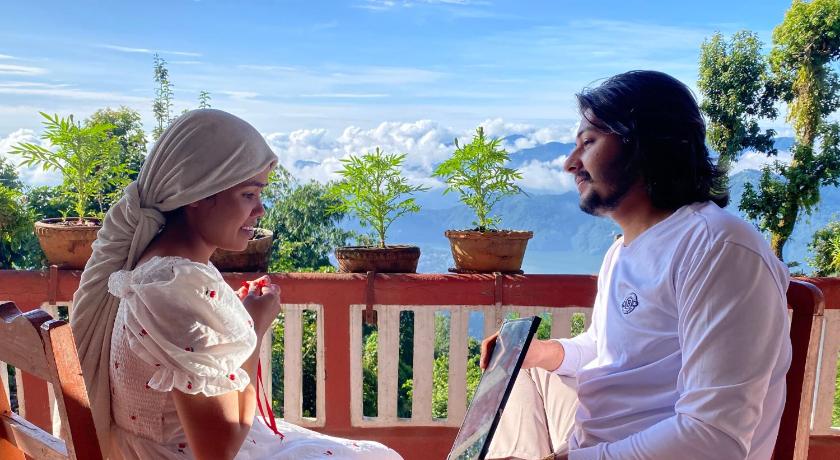 Base Top Lodge — Pokhara (4)