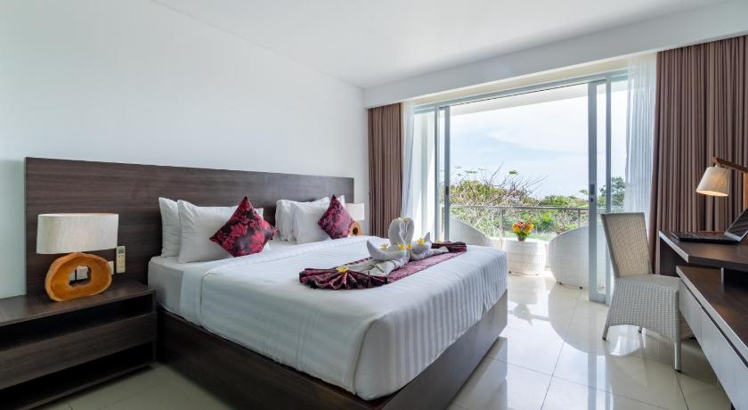 Adhiloka Uluwatu – Uluwatu, CO
