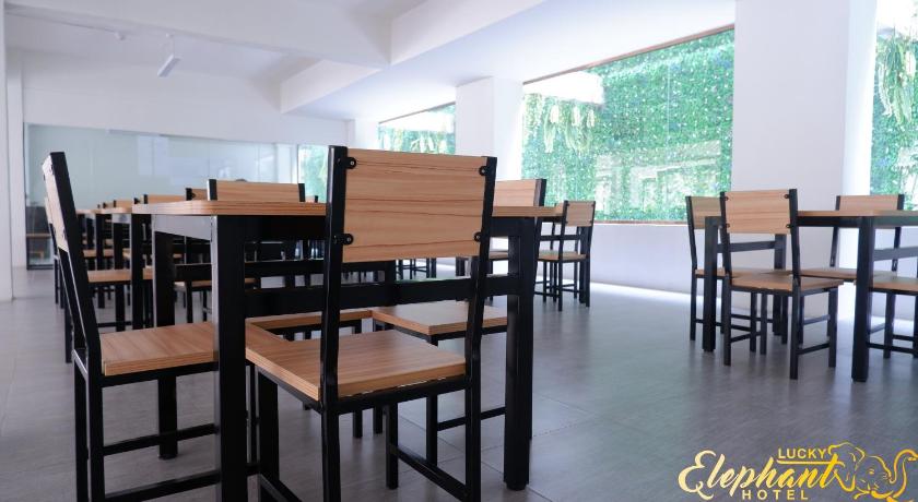 曼谷 Lucky Elephant Hotel 4星级 酒店 大堂