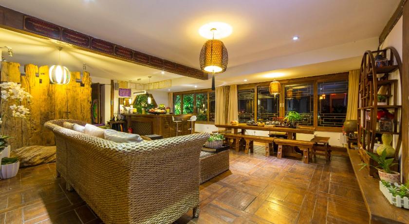 Lijiang Lize Graceland Merry Inn photo