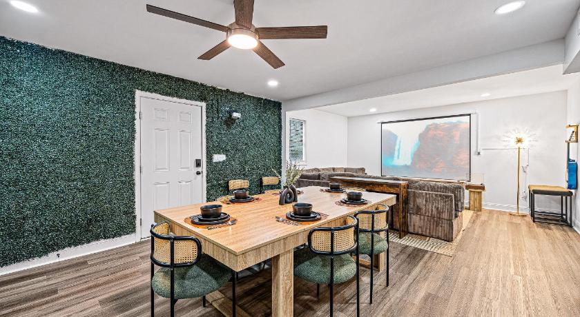 애선스 (GA) Game Day Ready! 2 King Beds Near UGA & DT 4성급 싱글룸 로비