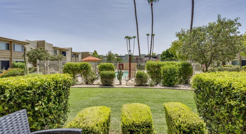 피닉스 (AZ) Beautiful Poolside Old Town Scottsdale Condo 4성급 숙소 수영장