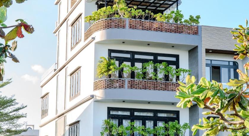 Svy Ocean View Villa - Beachfront - Only 20m to the Beach