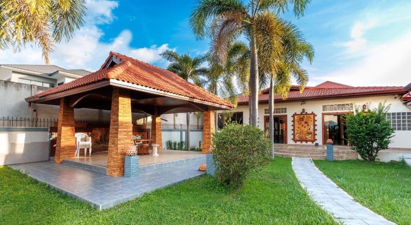 D Pool Villa Pattaya - image 7