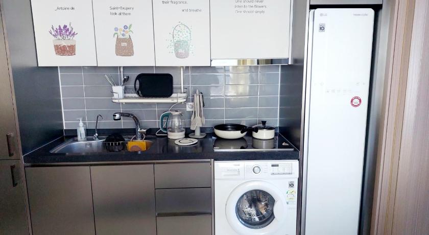 東海 Donghae Fine and You Oceancity Hotel by SND 4つ星 ホテル ロビー