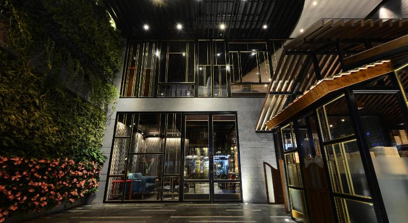 河内 The Chi Boutique Hotel 4星级 酒店 泳池
