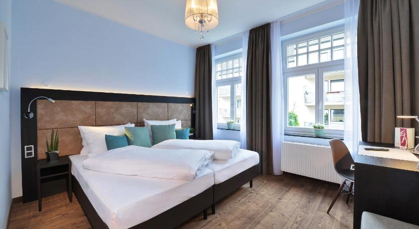 UHU Gastehaus Superior — Hotel in Cologne