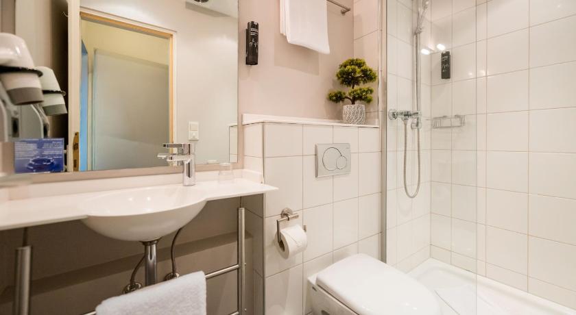 Image of Single Room 2