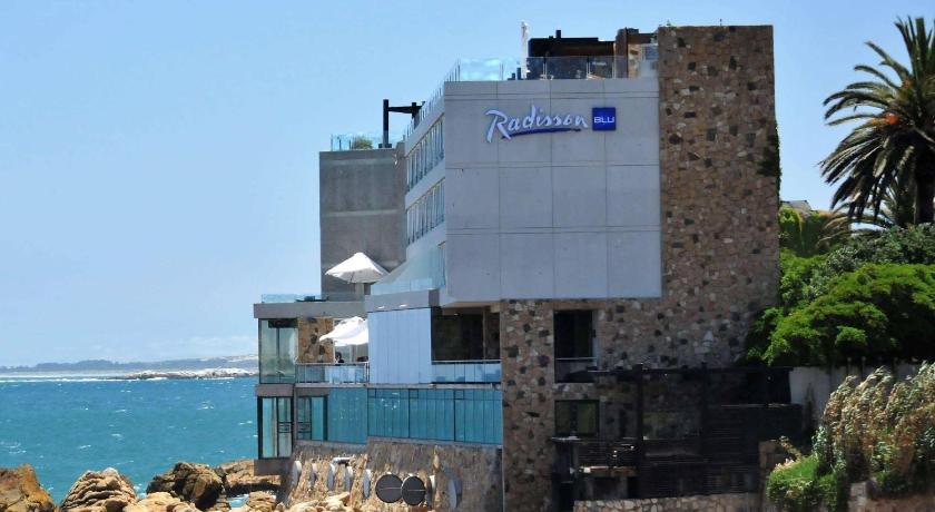 Radisson Blu Acqua Hotel & Spa Concon