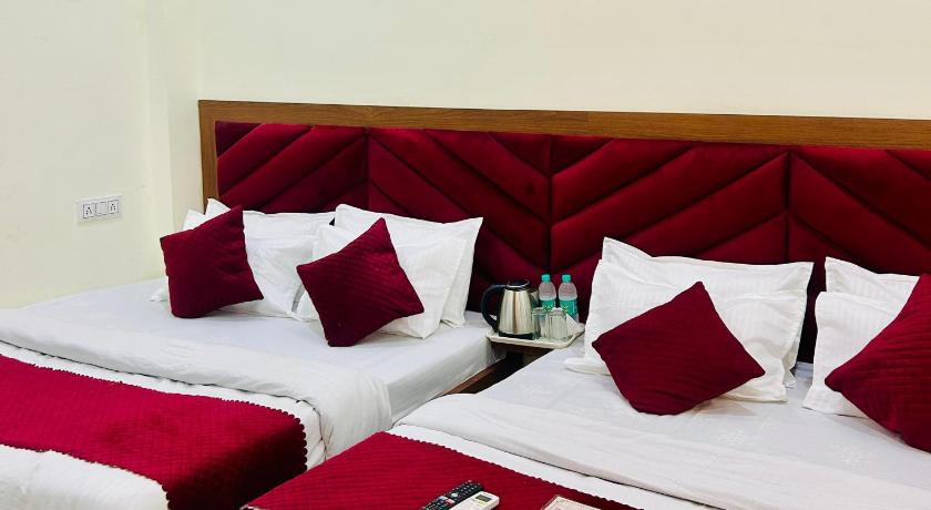 Hotel Shree - image 36